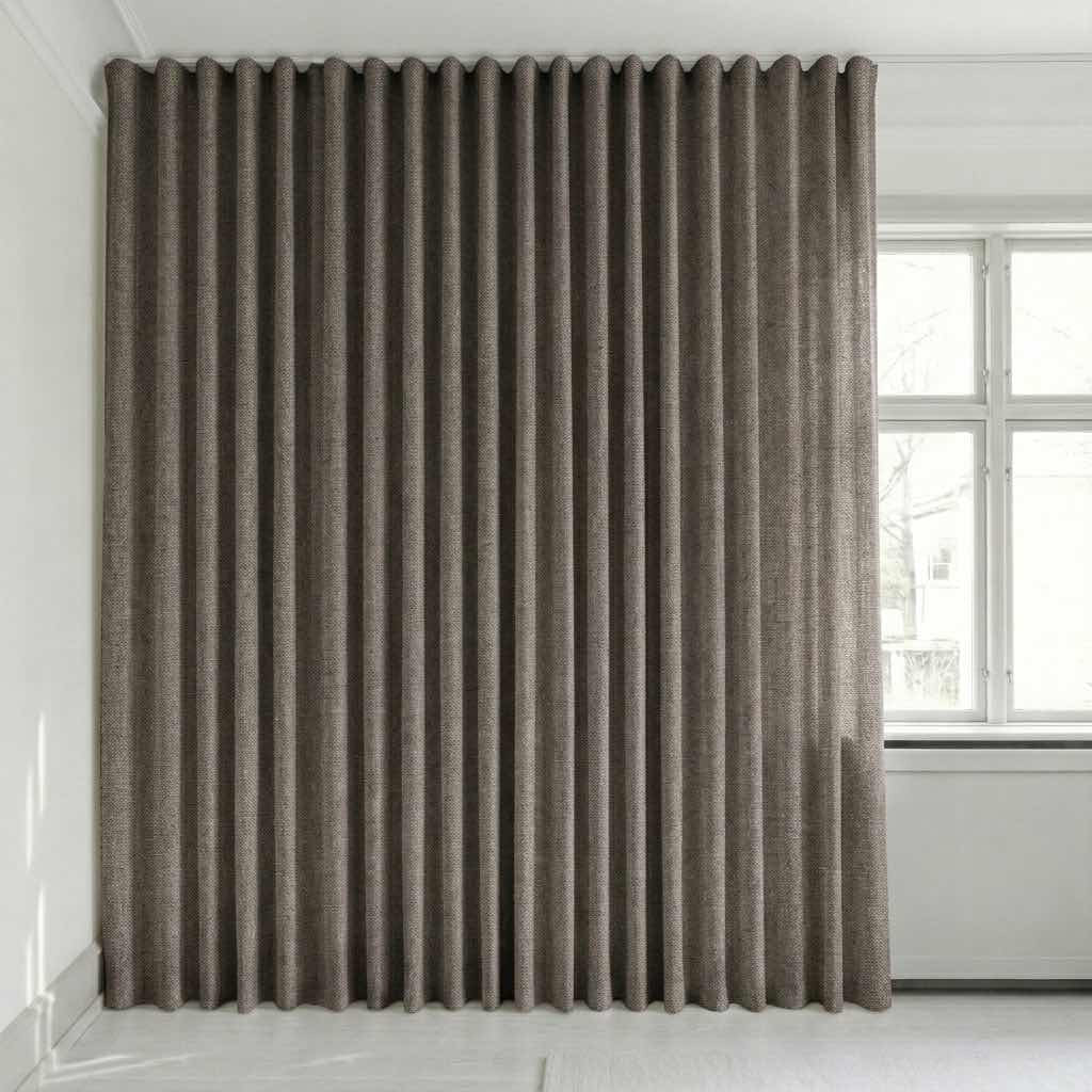 Se bildet i fullskjerm Semitransparent gardin på mål – Disa
