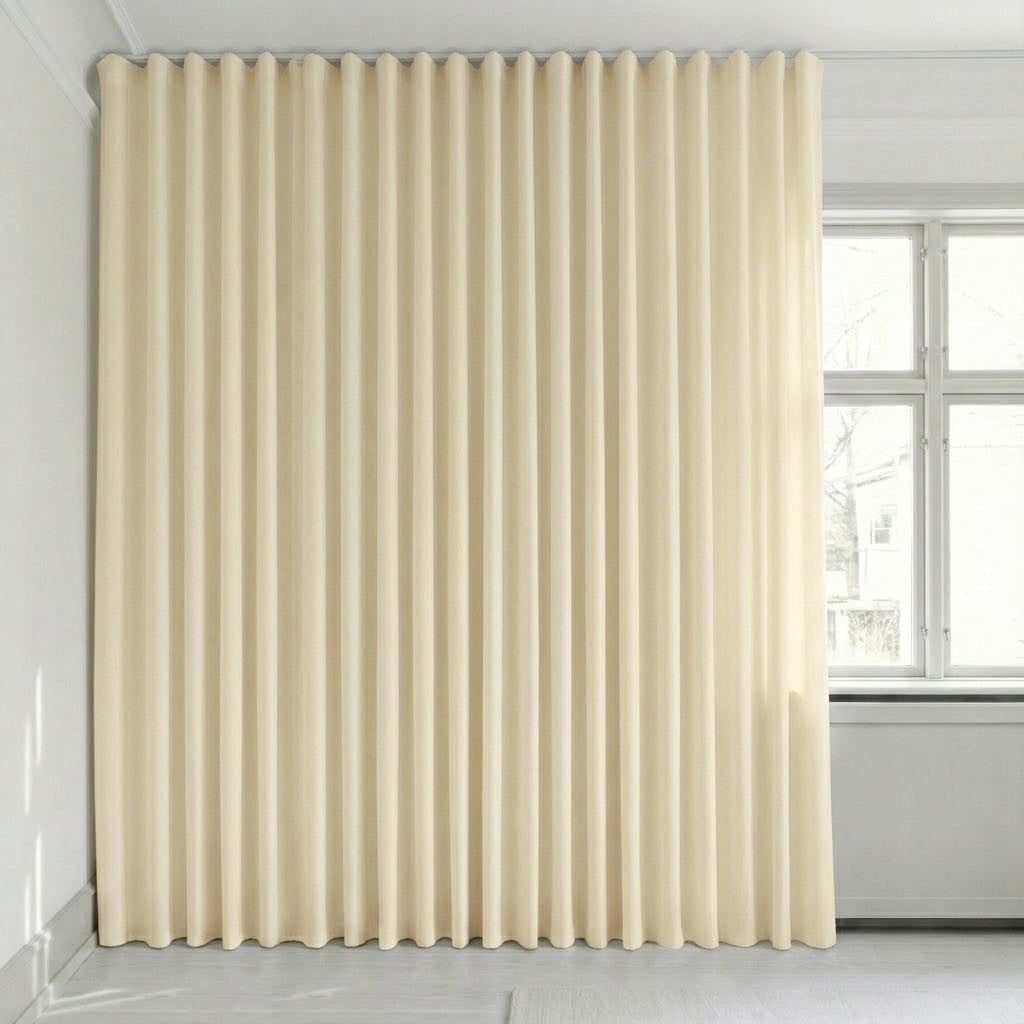 Semitransparent gardin på mål – Rina
