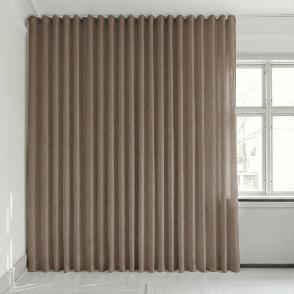 Semitransparent gardin på mål – Rina