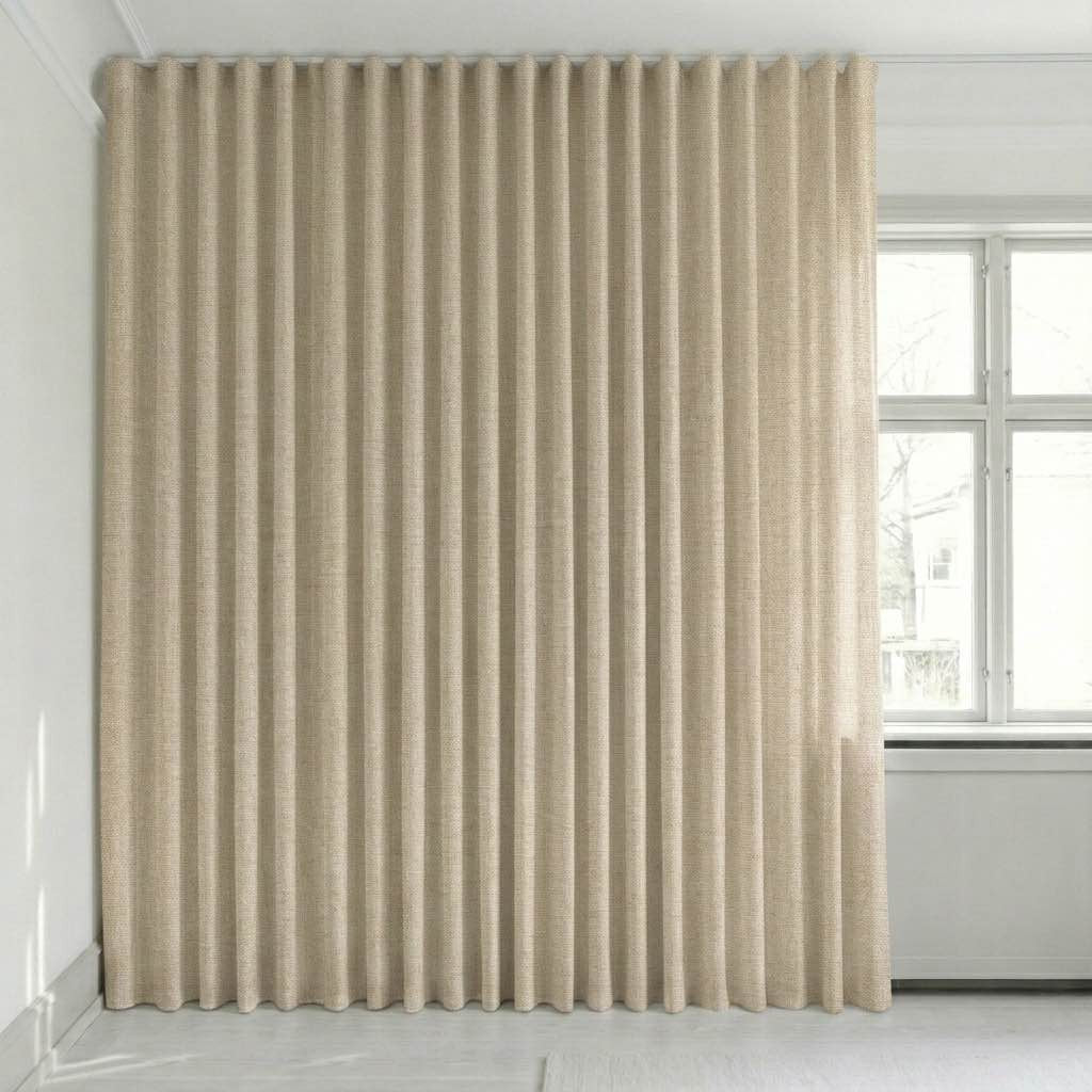 Semitransparent gardin på mål – Disa
