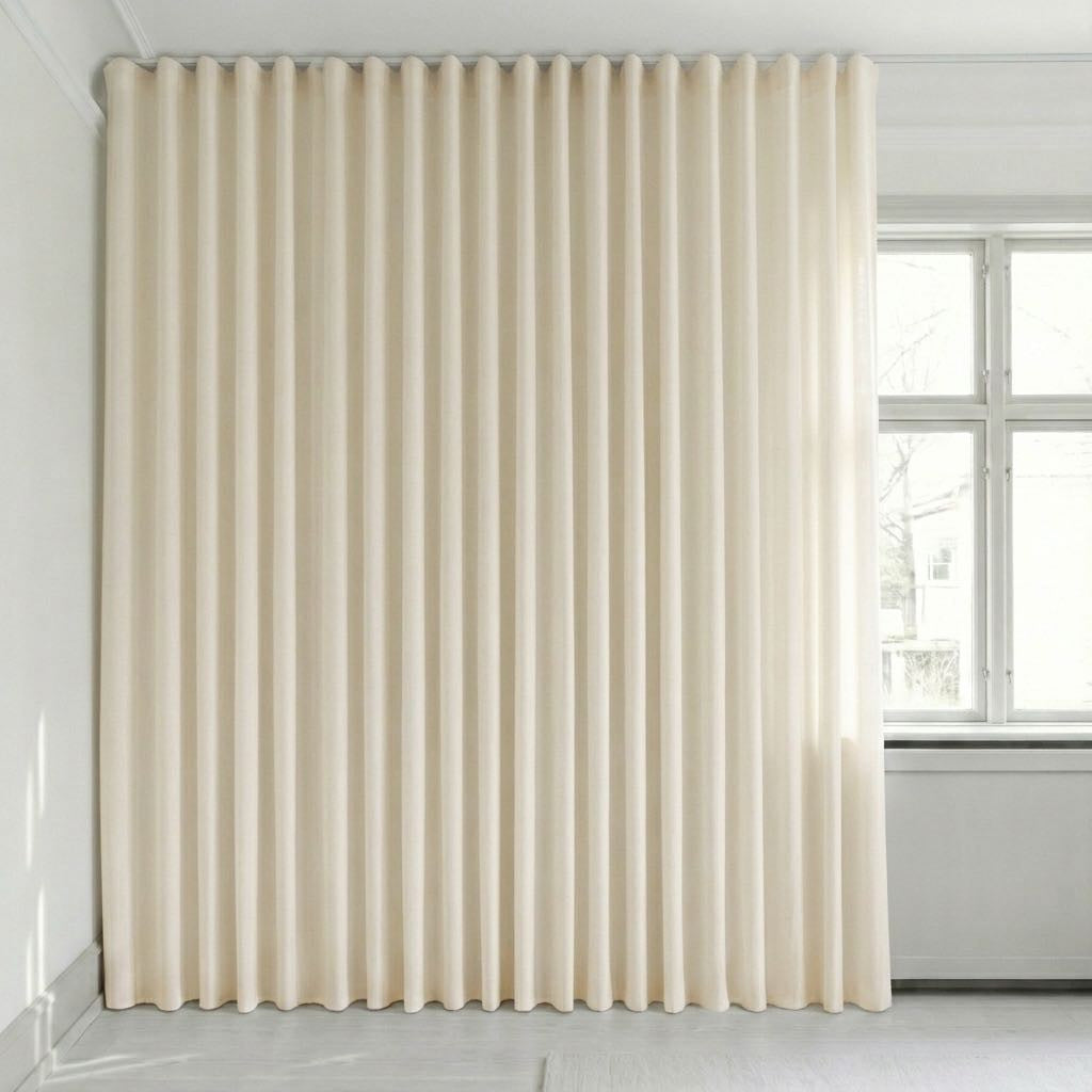 Velourgardin på mål – Bris