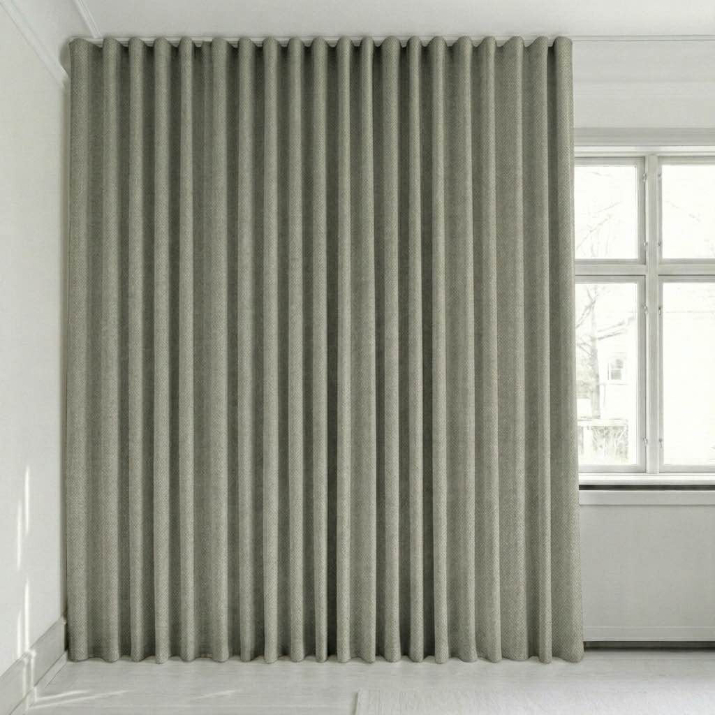 Dimout-gardin på mål – Nysk